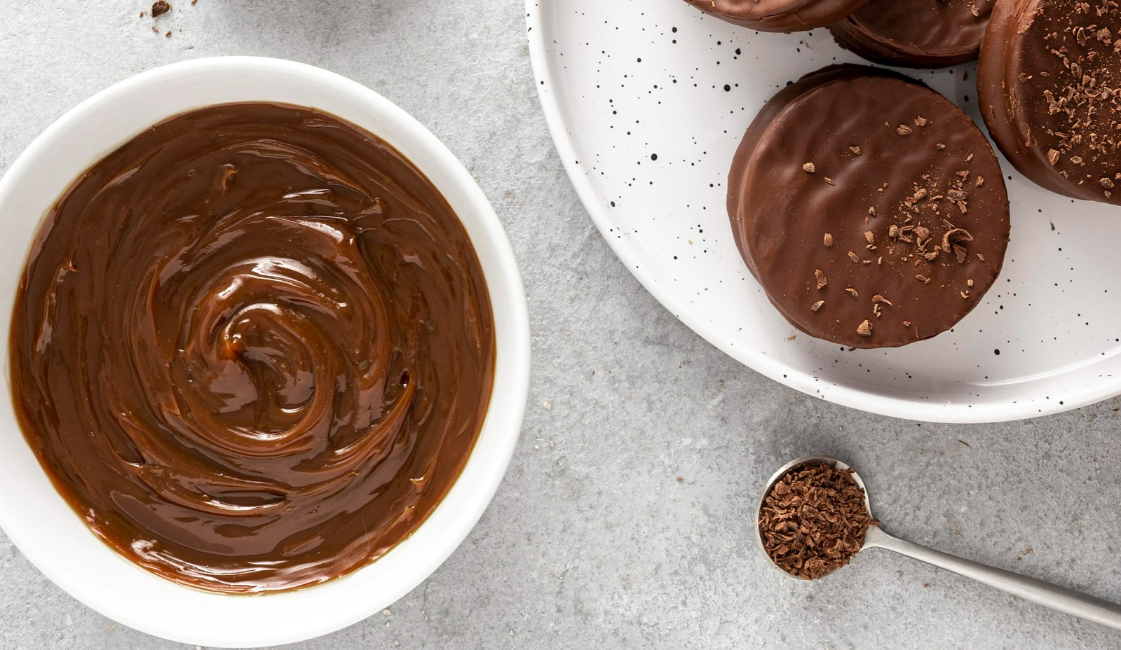 Как се прави шоколадов ганаш?