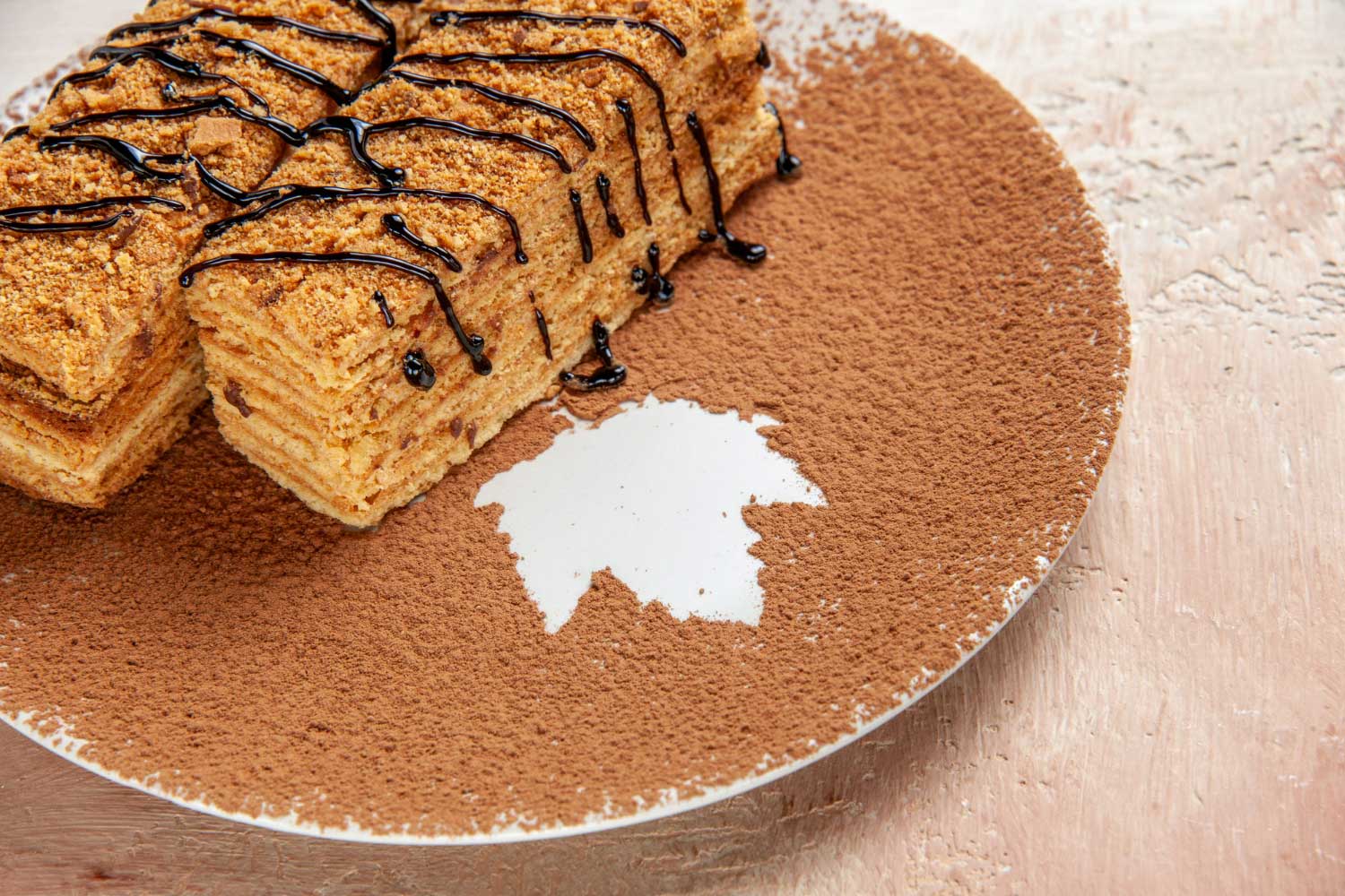 Бисквитена торта с кондензирано мляко