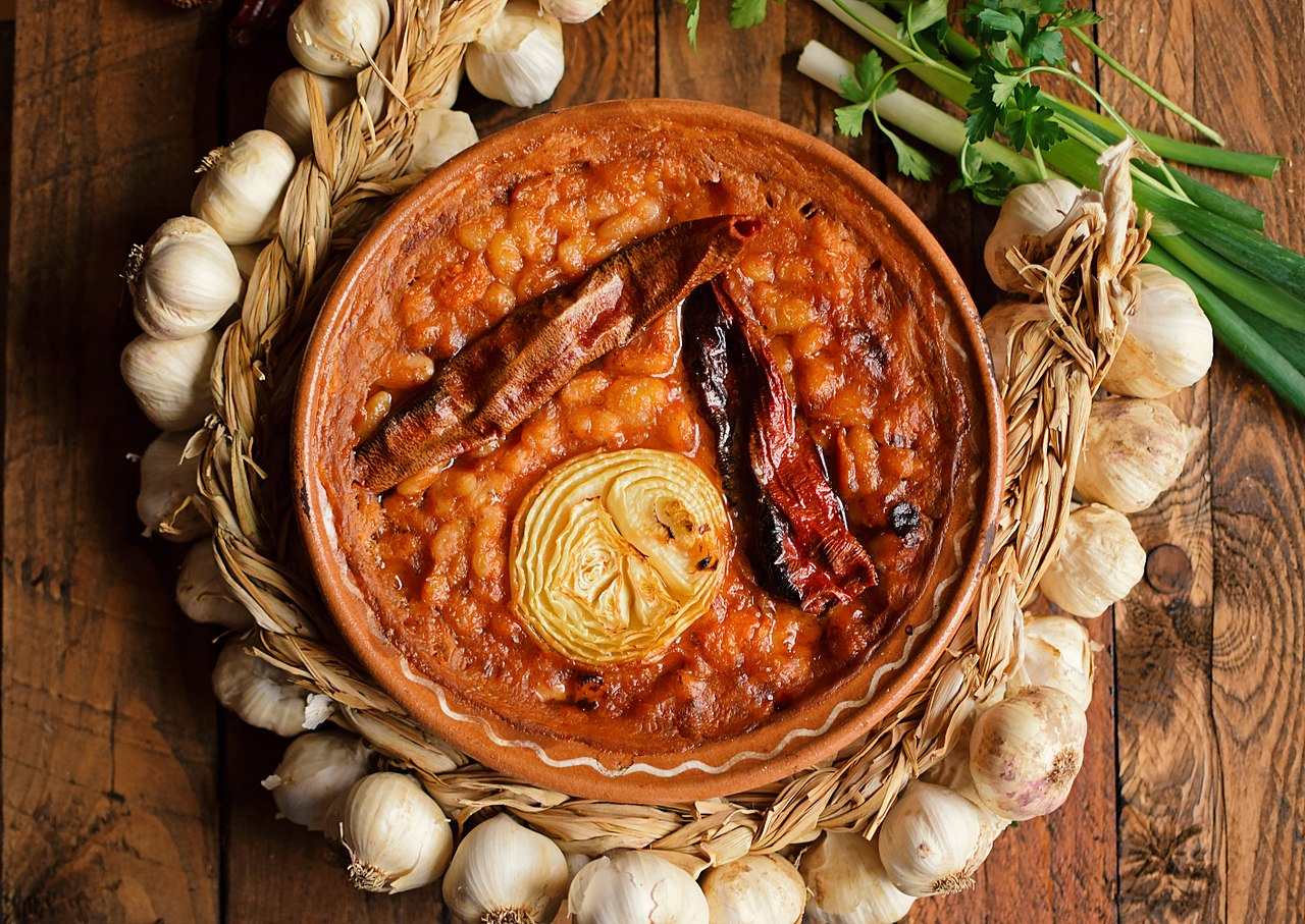 Постен боб в гювече