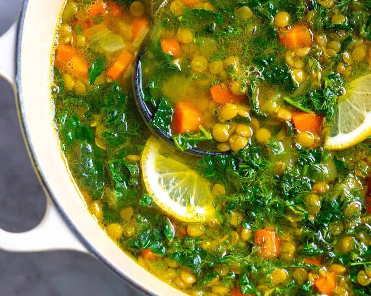 Супа от леща с лимон