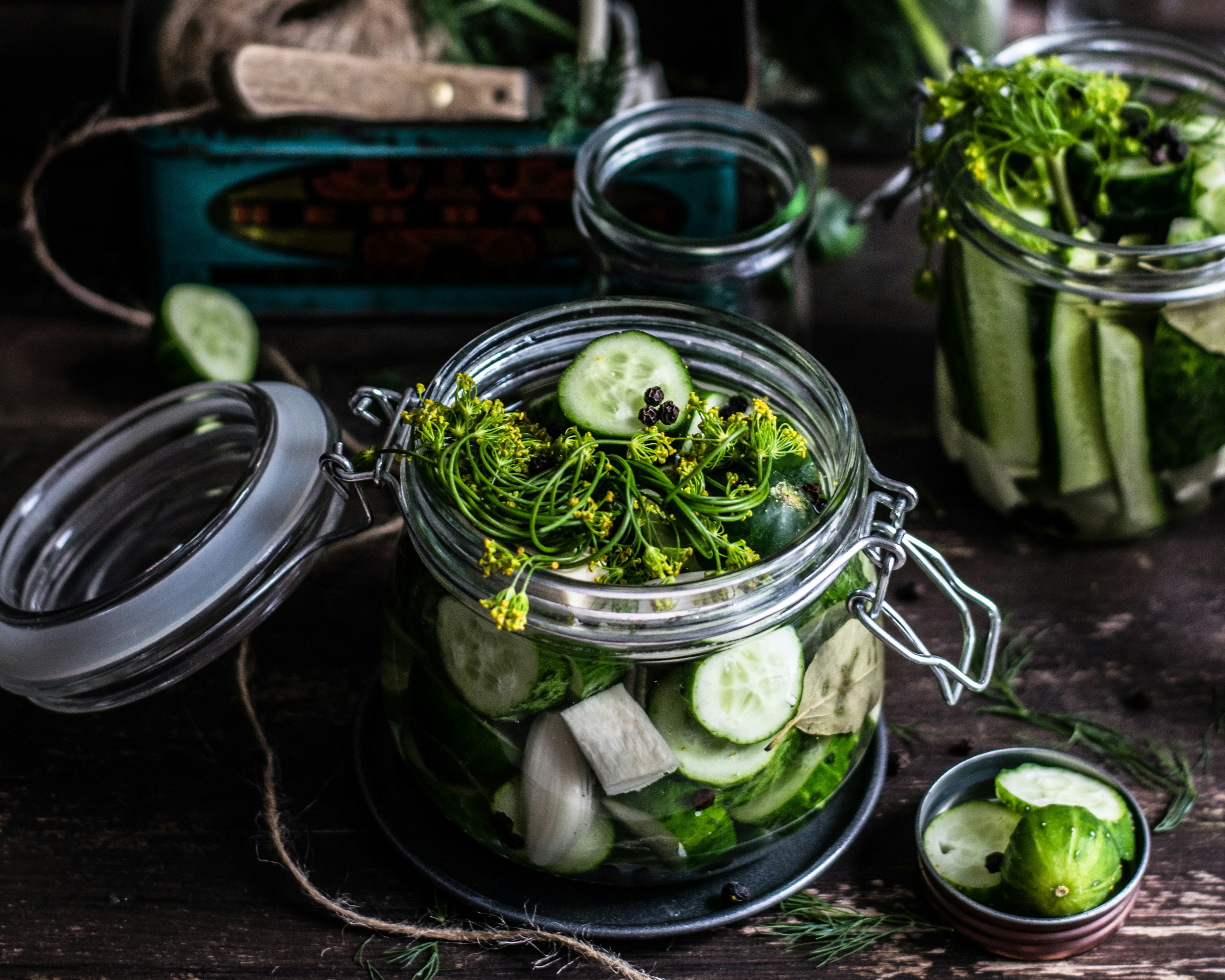 Слънчеви кисели краставички